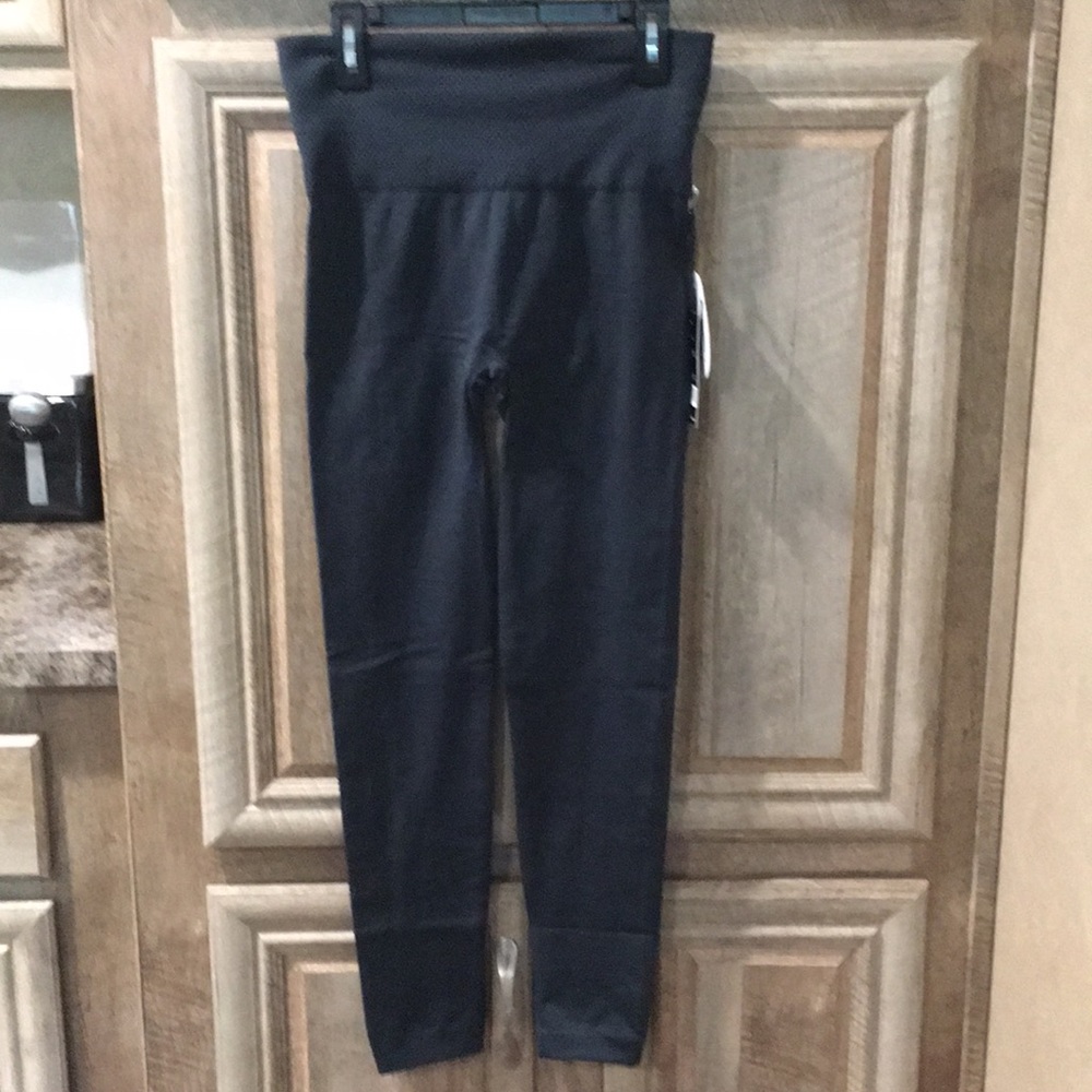 New With Tags “Love University” Leggings (Black)